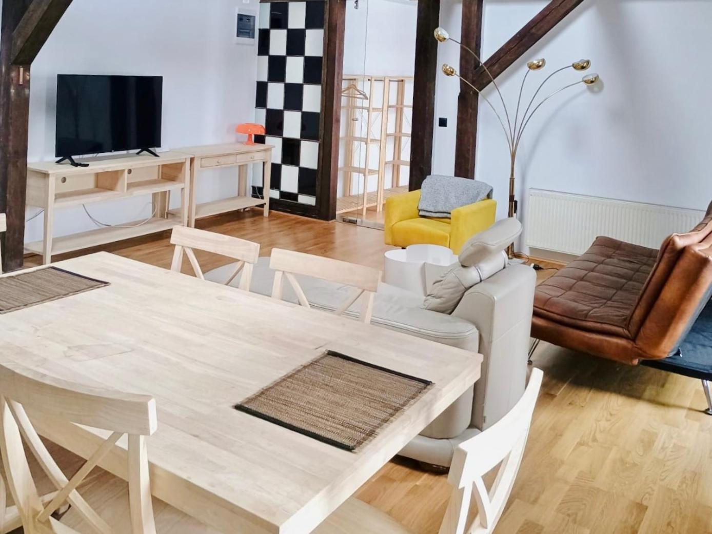 Apartamenty Stara Winiarnia Wałcz Extérieur photo
